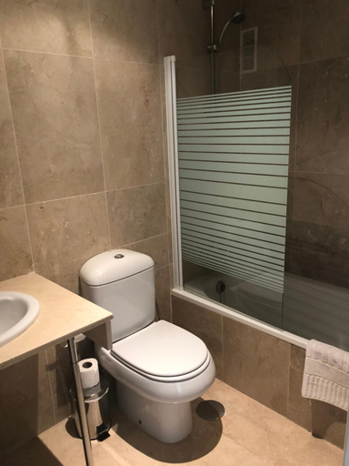 Bathroom 3, Apartment on the beach, Puerto de La Duquesa, Málaga