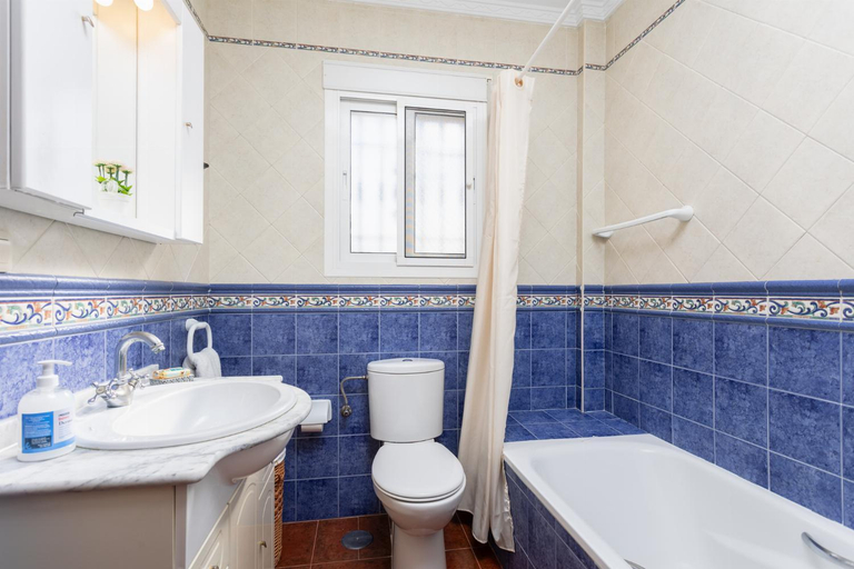 Bathroom 3, Villa Conchi Frigiliana, Málaga