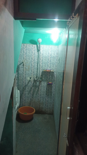 Bathroom, ASHIANA HOME STAY, Jammu