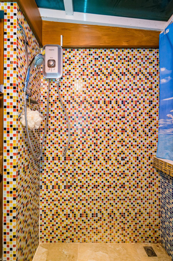 Bathroom 4