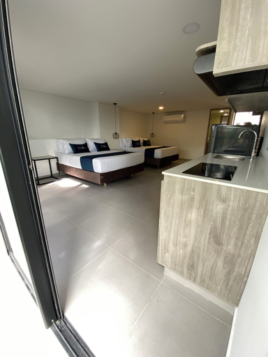 Others 5, Hotel ECO 44, Medellín
