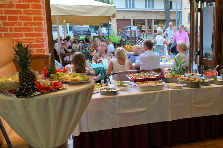Food & Drinks 4, Pensionszimmer Unicat, Potsdam