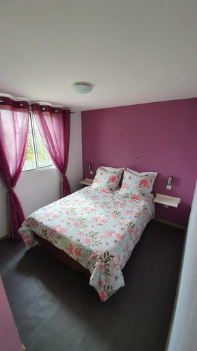 Bedroom 2, Villa JULIENNE - Chalet de charme - la plaine des cafres, Le Tampon