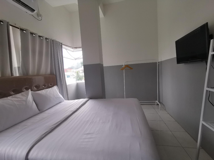 Bedroom 30