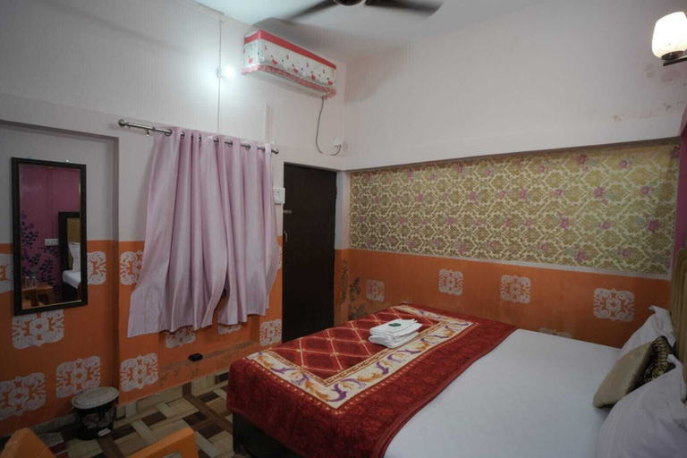 Bedroom 3, Ambricana paying guest house, Varanasi