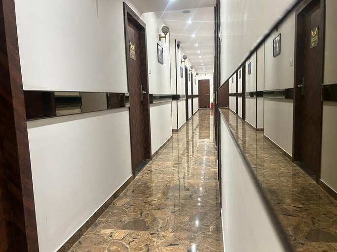 Others 4, Hotel MIG SUITES, Mumbai Suburban