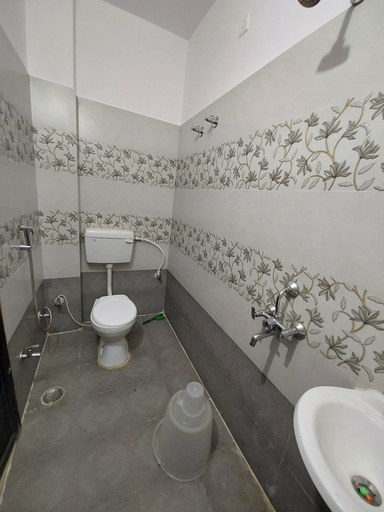 Bathroom 3, Manor Residency, Varanasi