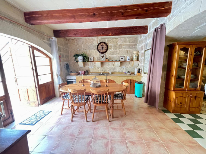 Others 4, Grand Villa & Pool Very Good 8