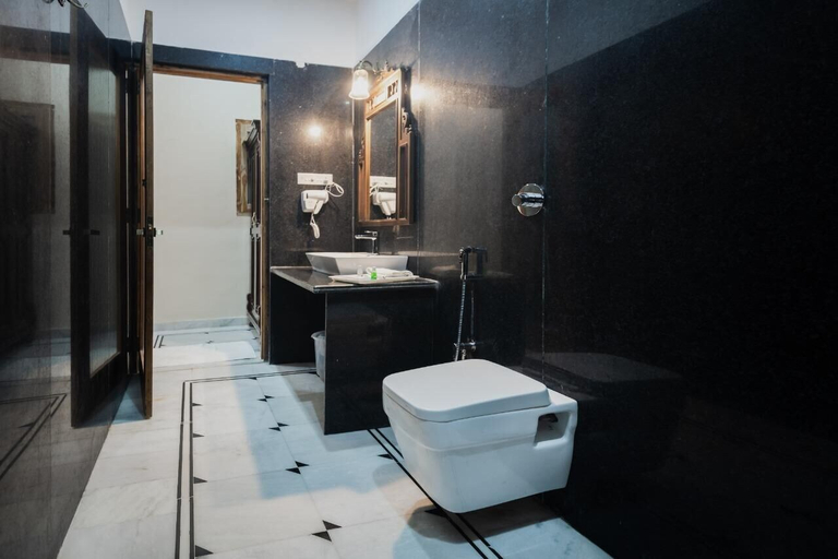 Bathroom 3, Hotel Dev Garh, Jaisalmer