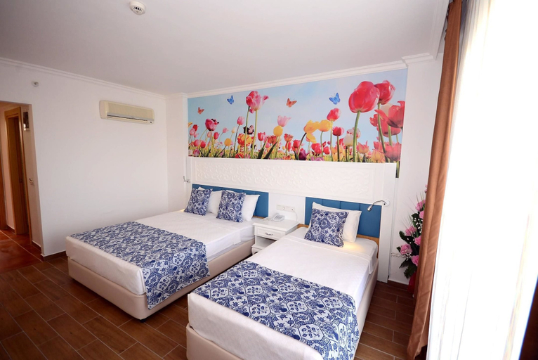 Bedroom 3, Eftalia Village Hotel - All Inclusive, Alanya