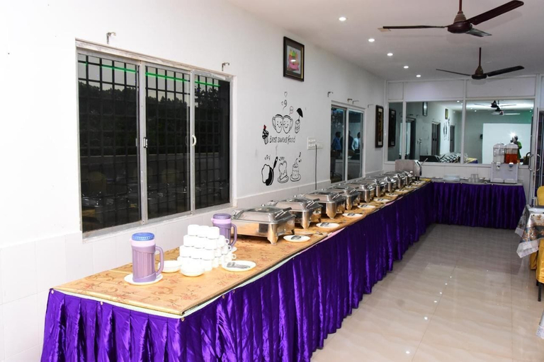 Food & Drinks, Thavika O Nila Resort Yelagiri, Vellore