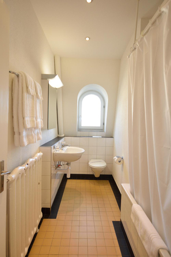 Cosy 2-bedroom near lake - Stardust 31, Zürich
