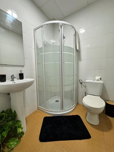 Bathroom, dubai resort, Pontevedra