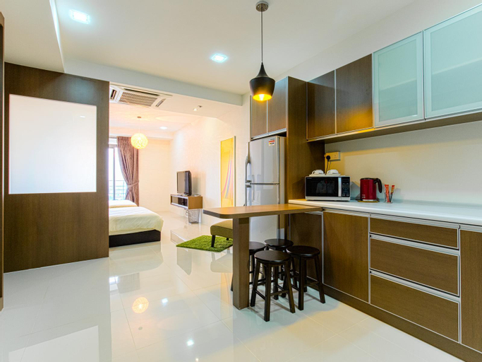 Dining Room 8