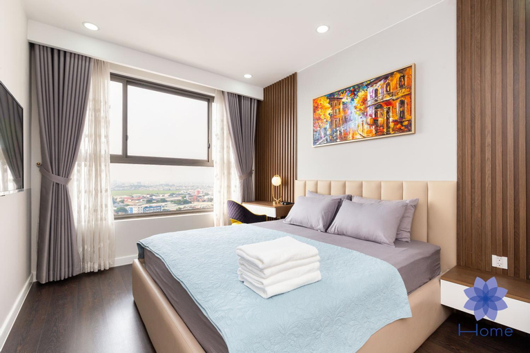 Bedroom 3, iHome Furnished Apartments with Free Gym & Pool, Airport Pick-Up Service, Phú Nhuận
