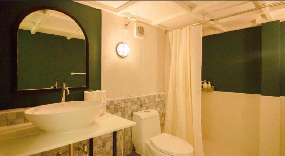 Bathroom 1