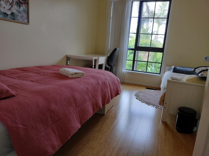 Others 3, 12 mins to Mel Airport-Good Wood House, Brimbank - Keilor