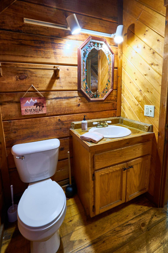 Bathroom 3, Gatlinburg Adventure Cabins, Sevier