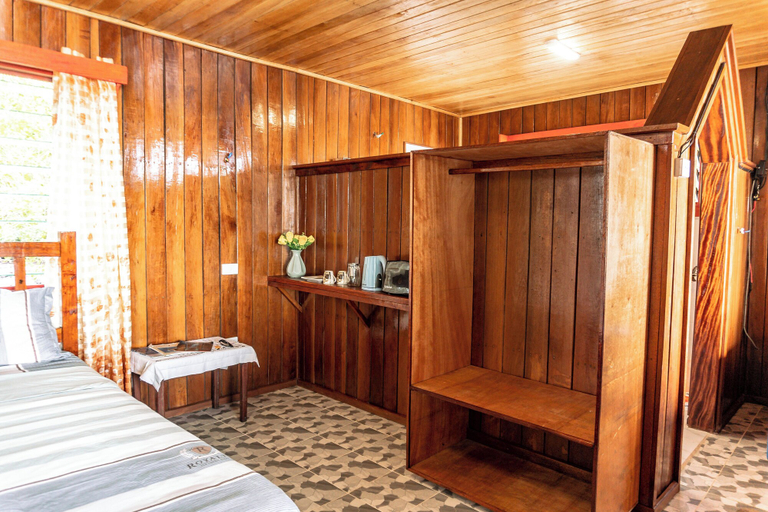 Bedroom 3, Leleana Resort Kolombangara, South Kolombangara