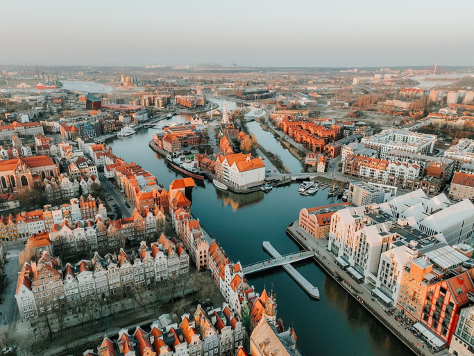 Exterior & Views 2, Deo Plaza by Downtown Apartments, Gdańsk City