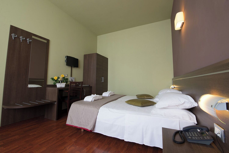 Bedroom 3, Hotel Formula Int & Puravita SPA, Rovigo