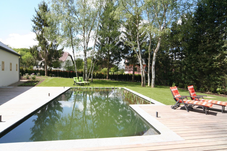Others 4, B&B White Pearl, Echternach