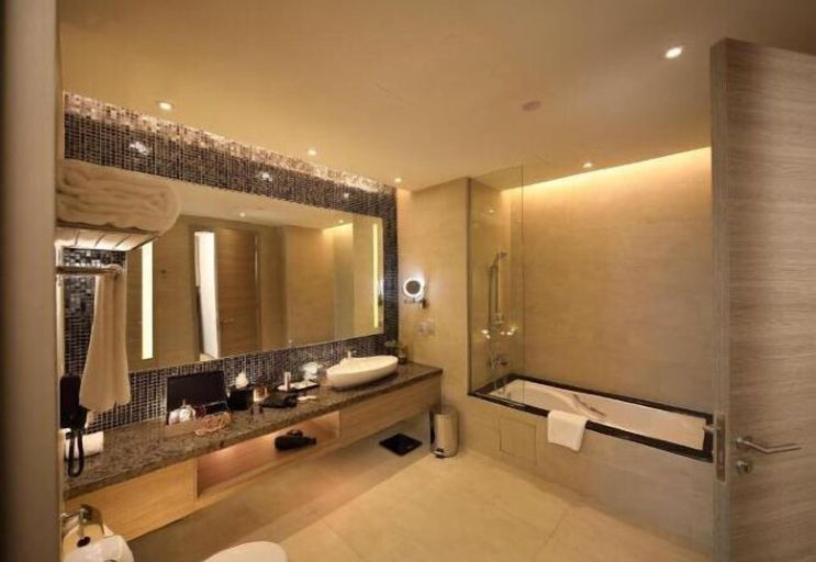 Bathroom 29