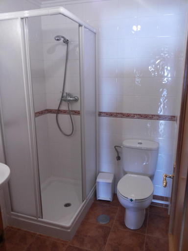 Bathroom 5, Casa Marivi, Asturias