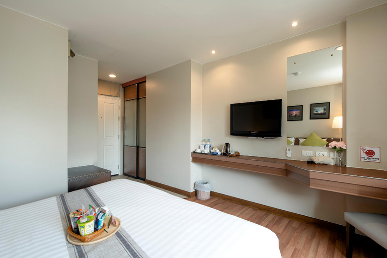 Bedroom 5