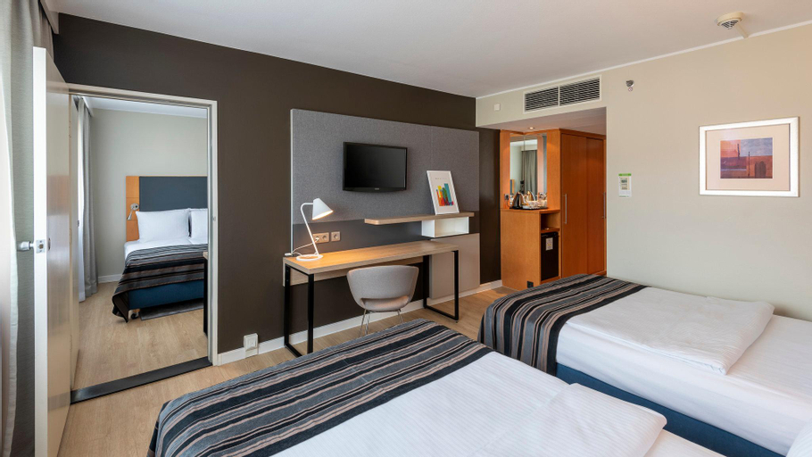 Bedroom 6