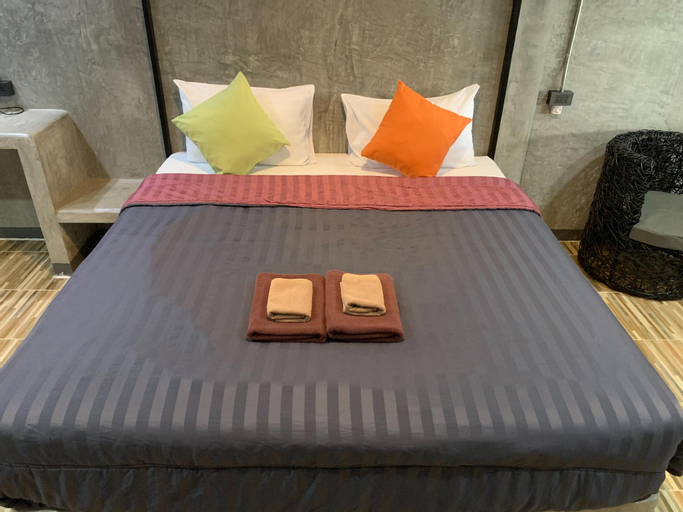 Bedroom 12
