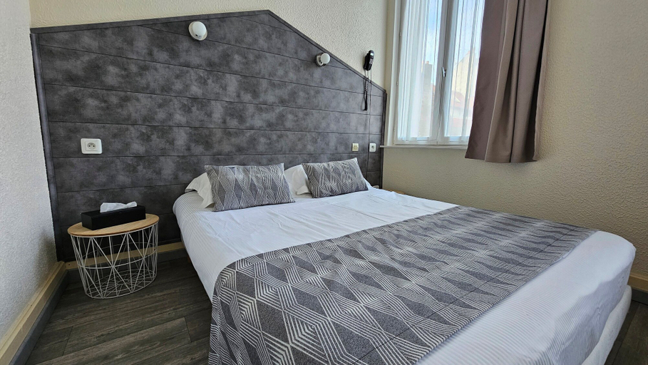Bedroom 3, ESCAL'HOTEL, Pas-de-Calais