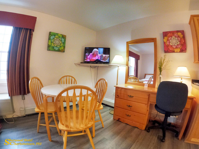 Others 4, Sherwood Inn and Motel Charlottetown, Queens