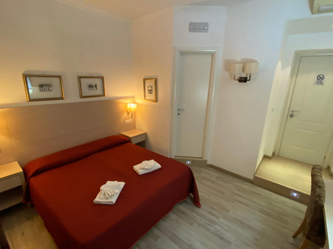 Bedroom 3, Booking House Roma , Rome