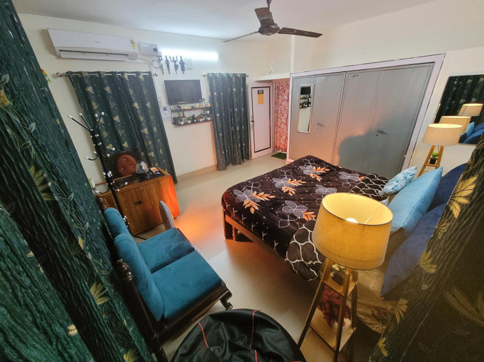 Bedroom 8
