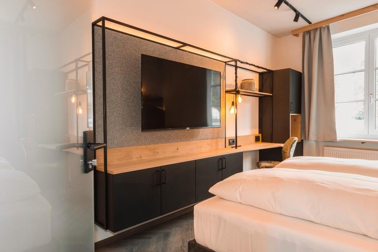 Bedroom 2, Am Paulusbogen, Passau