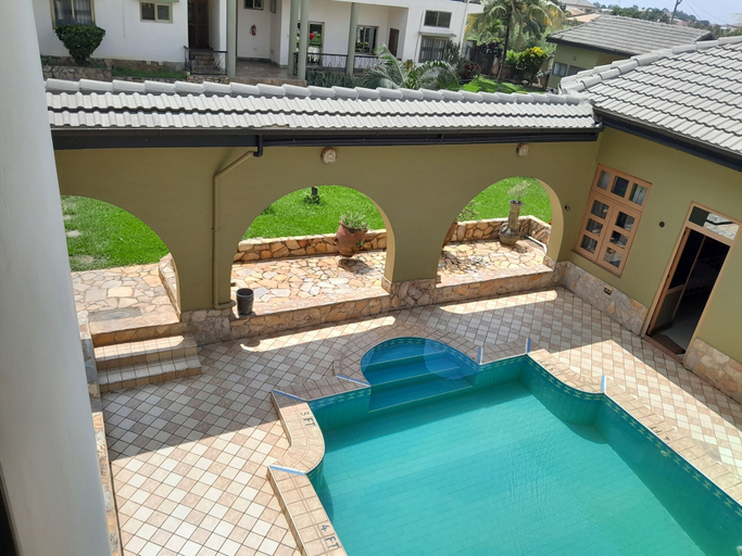 Sport & Beauty 5, Villa Sankofa, Ejisu-Juabeng