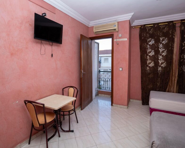 Others, Hotel Alecanti, Béni Mellal