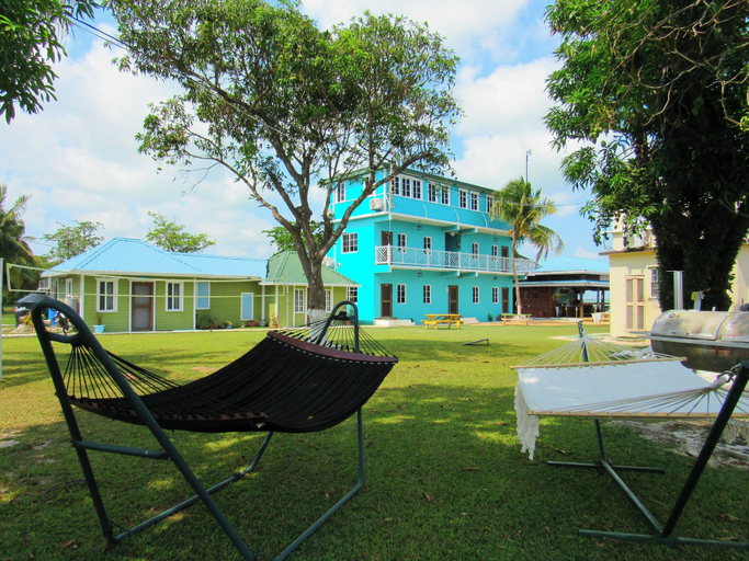 Exterior & Views 2, Daphne's Lagoon Lodge