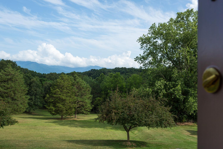 Others 3, Luray Caverns Motels, Page