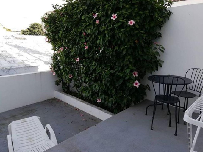 Others 3, AZORES PEDRA APARTMENTS - T0 e T1, Ponta Delgada