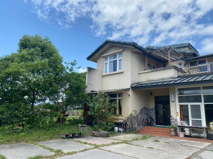Mu River Villa Entire Building Leisure Villa, Yilan