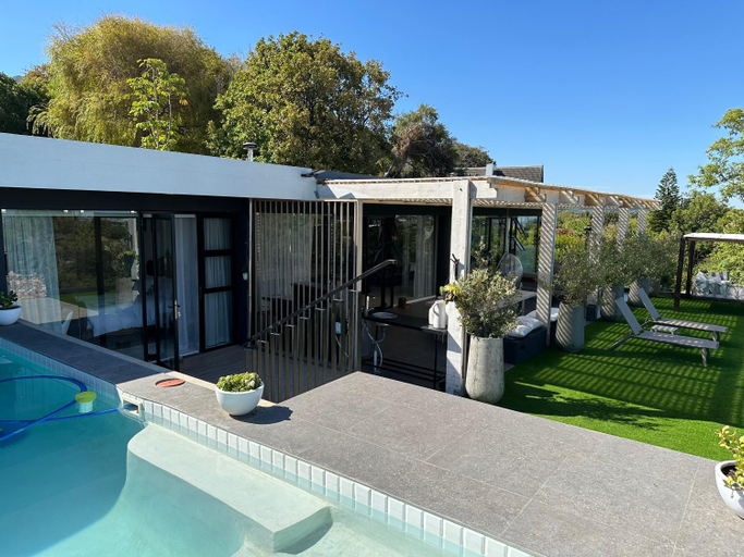 Sport & Beauty 2, Constantia View Apartments- Luxury Self Catering, City of Cape Town