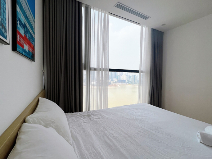 Bedroom 8