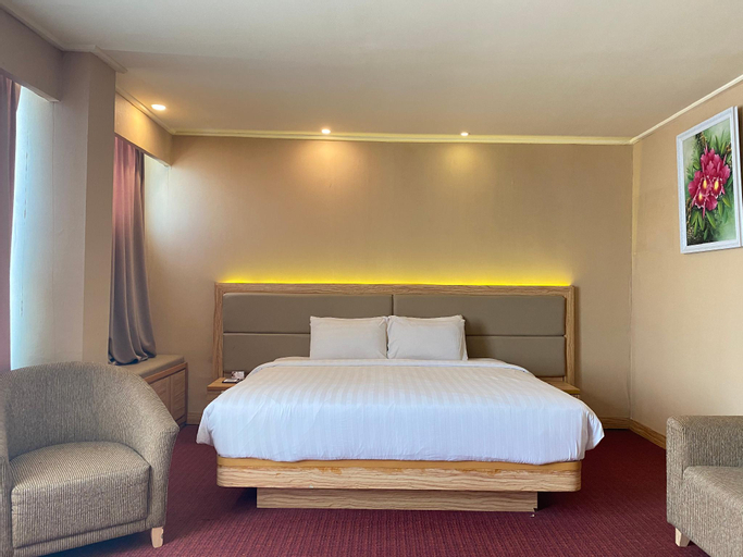 Bedroom 9