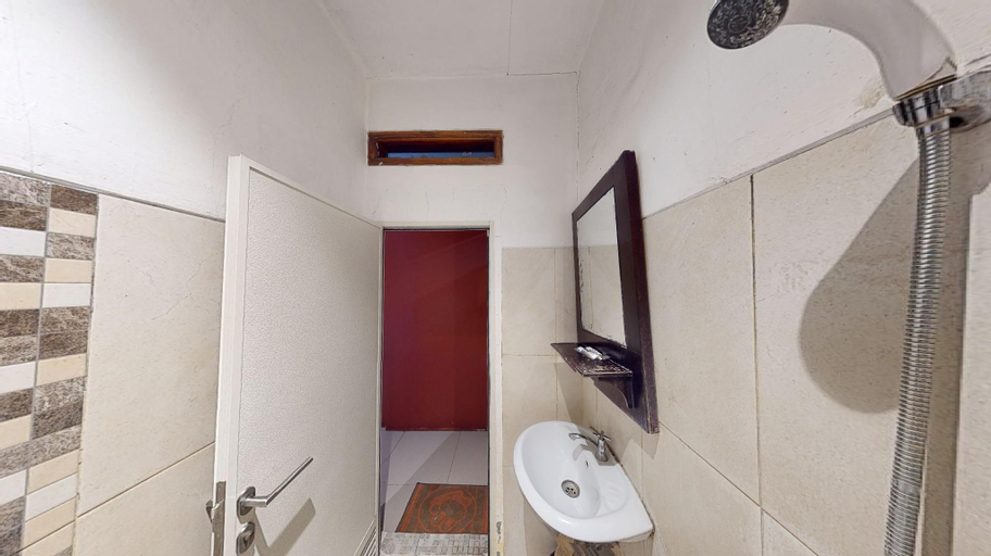 Bathroom 5