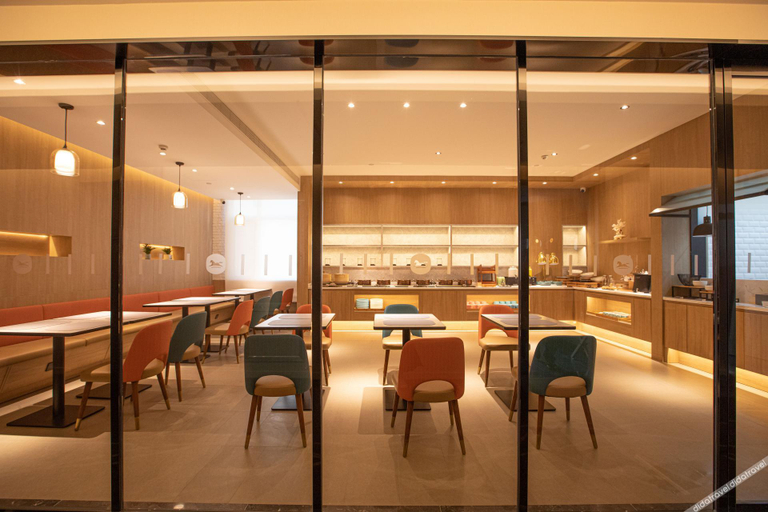 Food & Drinks 4, Hanting Hotel Jinan Jiyang Longhai Road, Jinan