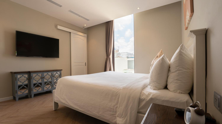 Bedroom 6