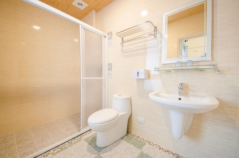 Bathroom 3, Grass root incense B&B, Hualien