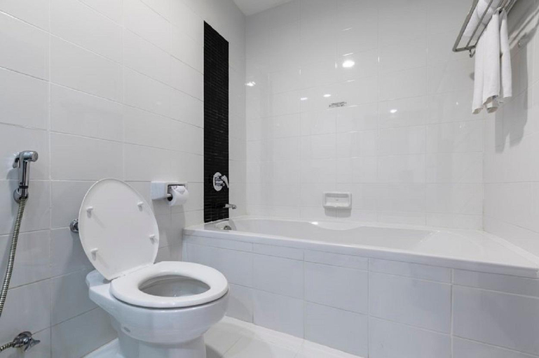 Bathroom 5